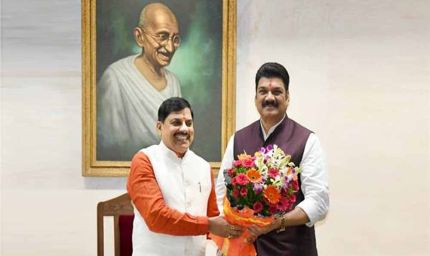 मुख्यमंत्री डॉ. यादव के विदेश यात्रा से लौटने पर खाद्य मंत्री राजपूत ने दी शुभकामनाएं