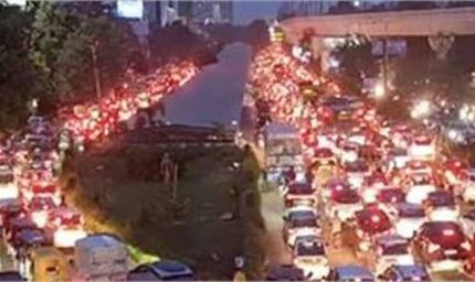 गुड़गांव में डाक कावड़ का सैलाब: श्रद्धा के साथ जाम भी बढ़ा