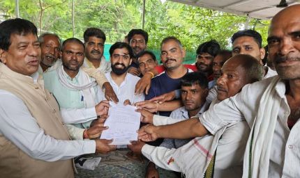 जसमत ग्राम के ग्रामीणों ने जनसुनवाई में उठाई अतिक्रमण हटाने की मांग
