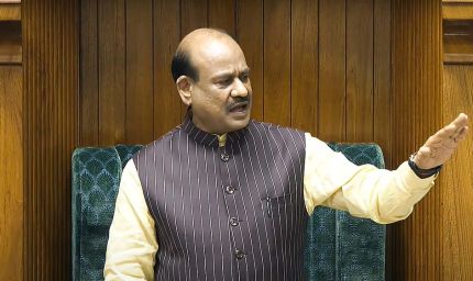 लोकसभा में गर्मा-गर्मी: स्पीकर बिरला ने कांग्रेस सांसद से पूछा – नई पीढ़ी को यही सिखाते हो?