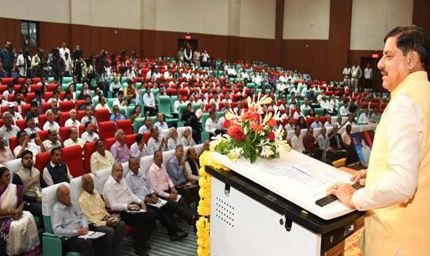 वन विकास निगम ने वन सम्पदा को पुनर्स्थापित किया : मुख्यमंत्री डॉ. यादव