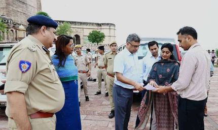 स्वतंत्रता दिवस की तैयारी जोरों पर: सचिव ने की समीक्षा, दिए सख्त निर्देश