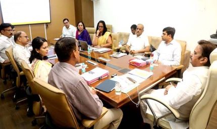रोग की पहचान, फॉलोअप और समय पर सही उपचार महत्वपूर्ण : उप मुख्यमंत्री शुक्ल