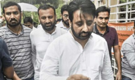 वक्फ बोर्ड घोटाले में अमानतुल्लाह खान की मुश्किलें बढ़ीं, ओखला विधायक समेत 11 पर आरोप तय