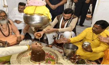 कुरुक्षेत्र दौरे की शुरुआत में CM नायब सैनी ने किया संगमेश्वर महादेव मंदिर में दर्शन