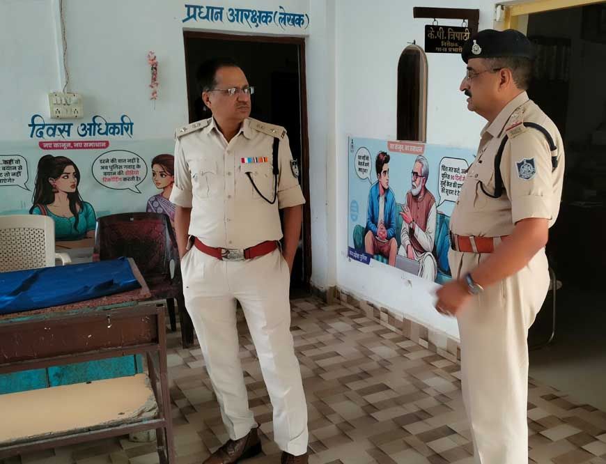 मैहर पुलिस अधीक्षक सुधीर अग्रवाल ने किया थाने का निरीक्षण