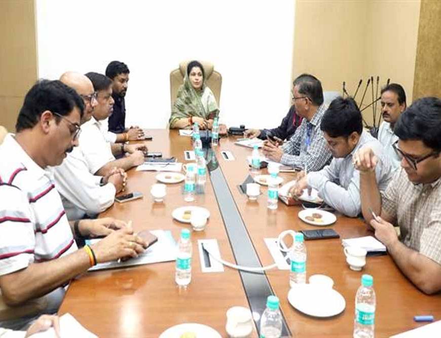 पटेल नगर कॉलोनाईजर के विरूद्ध एफआईआर कराने के निर्देश