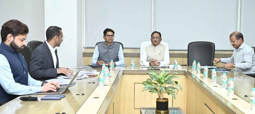 मुख्यमंत्री साय ने जीएसटी विभाग की समीक्षा बैठक में कर अपवंचन पर सख्ती के दिए निर्देश
