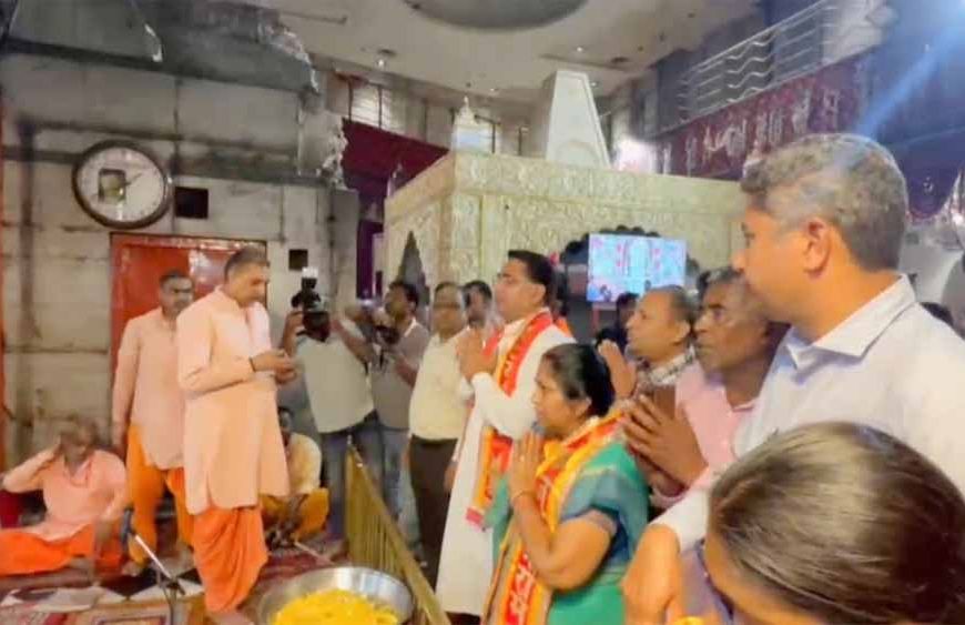 मेहंदीपुर बालाजी धाम पहुंचे, राजस्थान के जल संसाधन कैबिनेट मंत्री सुरेश सिंह रावत