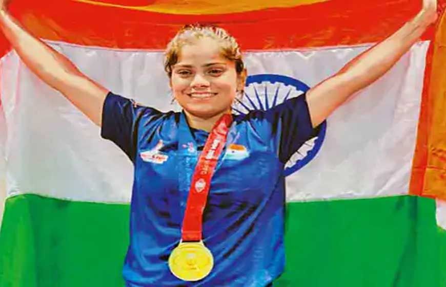 विश्व पुलिस एवं अग्निशमन खेल प्रतियोगिता में उज्जैन की कराते खिलाड़ी अर्पणा ने अमेरिका में जीता गोल्ड मेडल