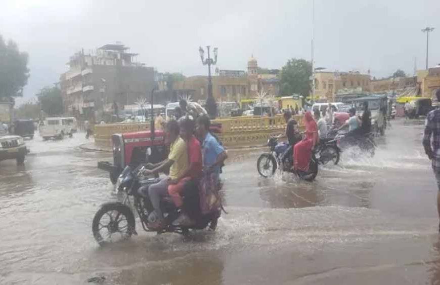 पोकरण में झमाझम बारिश से जनजीवन अस्त-व्यस्त