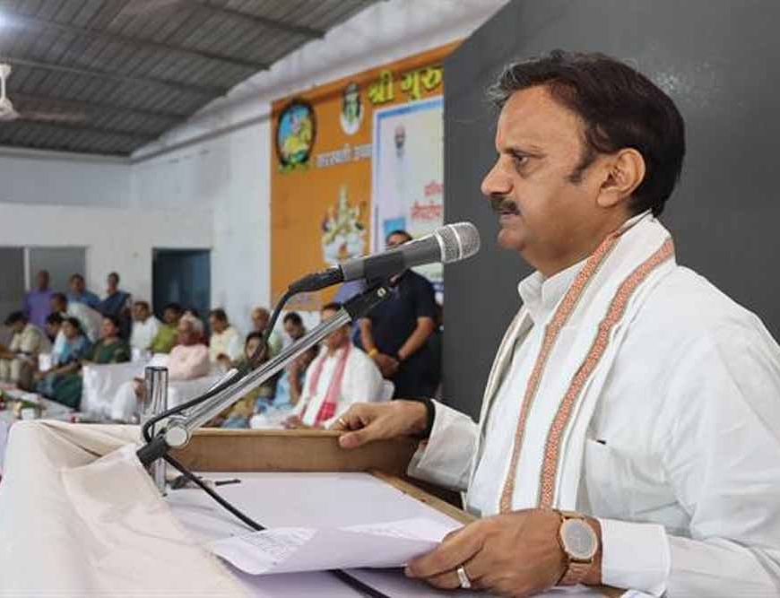 शिक्षा से नई सोच, नई तकनीक और आत्मनिर्भरता का मार्ग प्रशस्त होता है : उप मुख्यमंत्री शुक्ल