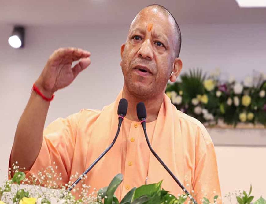 तकनीक से बदली किस्मत, आम के बागवानों ने किया शानदार काम: CM योगी