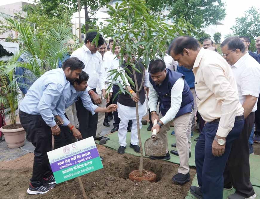 एक पेड़ माँ के नाम अभियान पर्यावरण संरक्षण का प्रतीक: मंत्री केदार कश्यप
