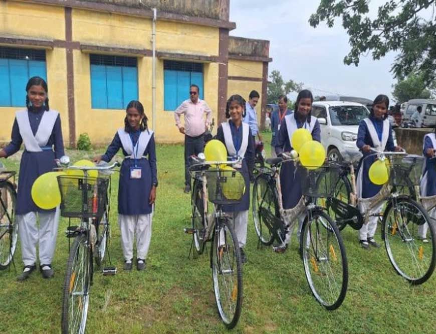 मध्य प्रदेश की छात्र और छात्राओं के लिए बड़ी खुशखबरी, 15 लाख छात्रों को सीएम बांटेंगे मुफ्त साइकिल, इस दिन होगा कार्यक्रम