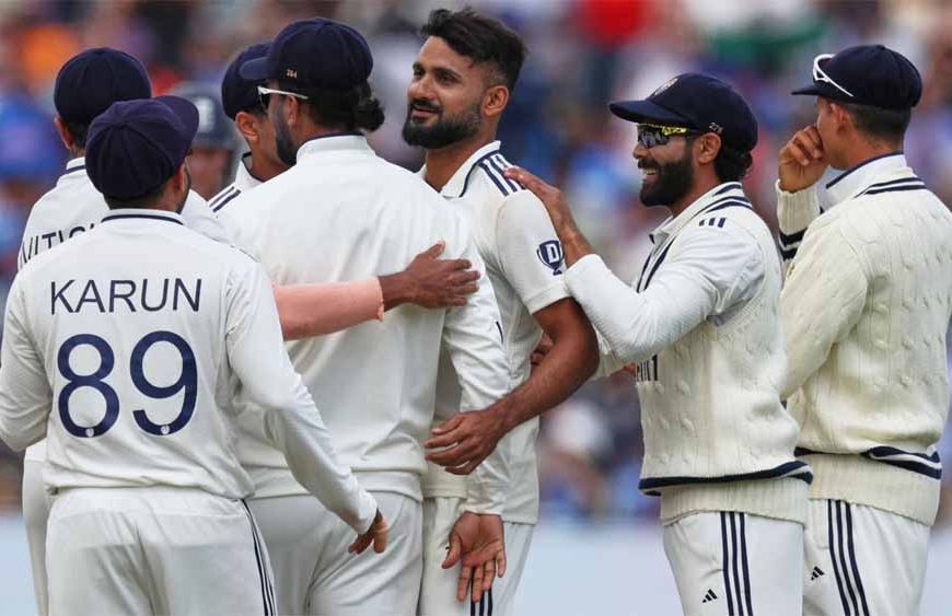 इंग्लैंड के लड़खड़ाने के बाद 100 रन पूरे, आकाश के जाल में फंसे ब्रूक, क्रीज पर बेन स्टोक्स और जेमी स्मिथ