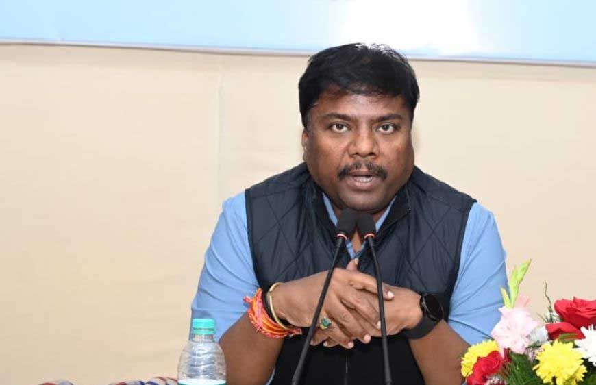 खड़गे के बयान पर मंत्री कश्यप का करारा पलटवार