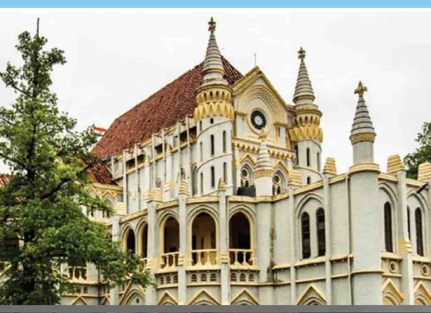 ट्रैफिक सिग्नल्स ठप होने से चौपट हुई यातायात व्यवस्था, HC ने जारी किए कलेक्टर-एसपी को नोटिस