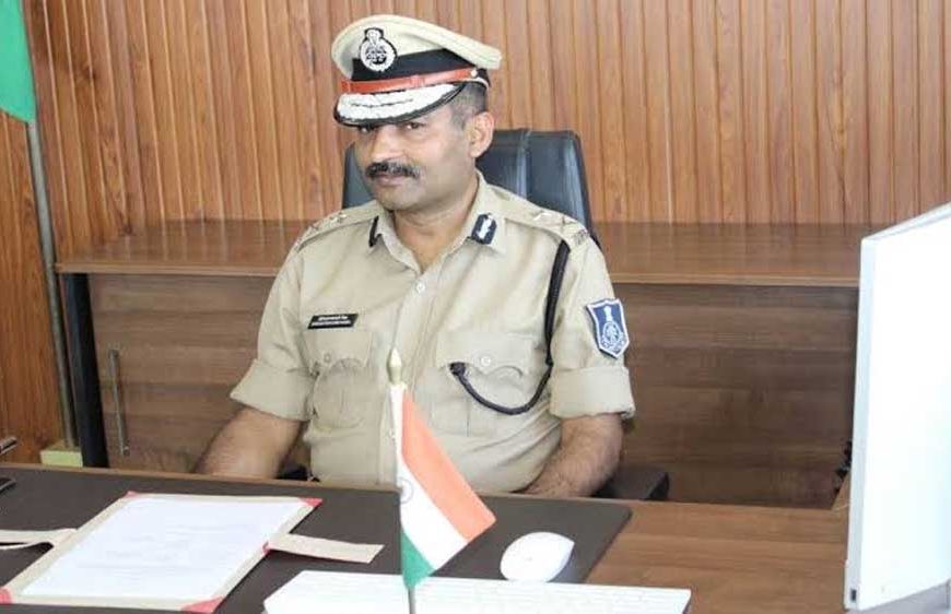 किरायदारों, पेइंगगेस्ट, होटलों में रूकने वालों की जानकारी पुलिस को देना आवश्यक