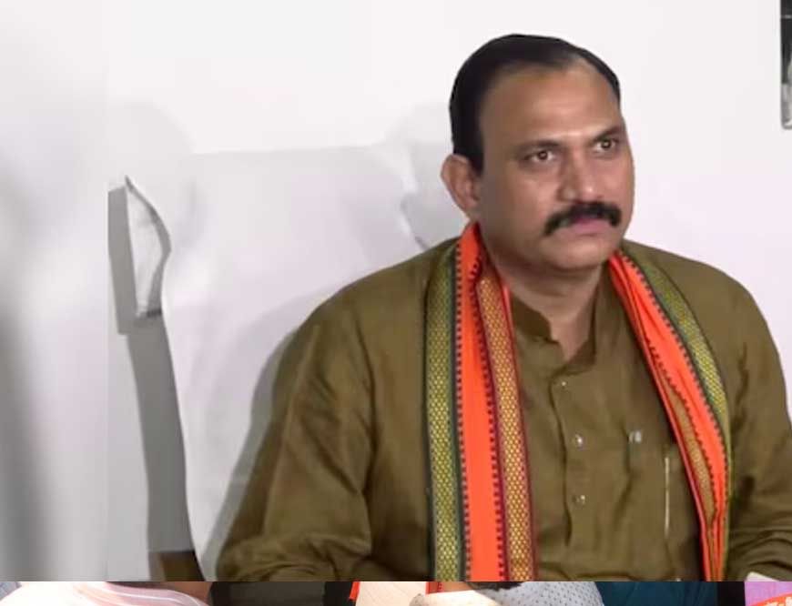 रायपुर : स्वास्थ्य मंत्री श्याम बिहारी जायसवाल ने मैनपाट के कमलेश्वरपुर अस्पताल का किया निरीक्षण