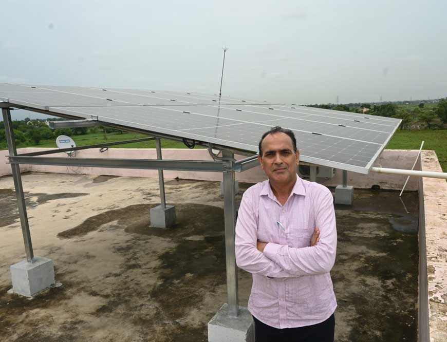 रायपुर : सूरज की तपिश से फैल रहा घर आँगन में उजियारा, प्रधानमंत्री सूर्यघर योजना बनी आमजन के लिए लाभकारी
