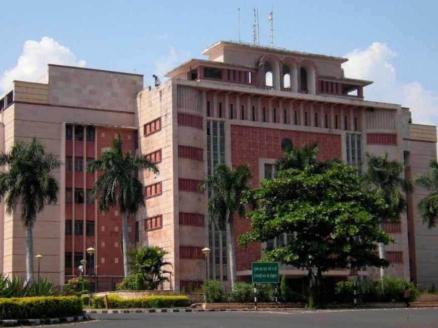 मंत्रालय वल्लभ भवन क्रमांक-1 के रेनोवेशन संबंधी हुई बैठक