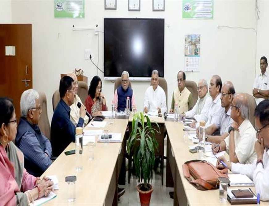 भारतीय भाषा में अध्यापन के केंद्र बनेंगे विश्वविद्यालय : मंत्री परमार