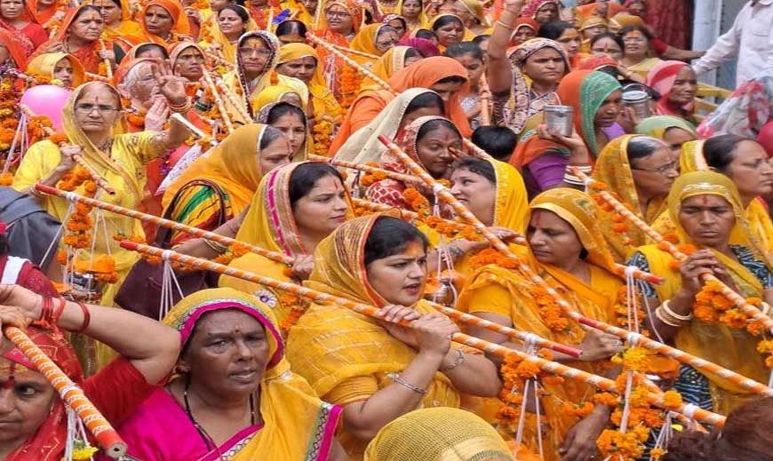 योगी सरकार ने कांवड़ यात्रा में महिला श्रद्धालुओं की सुरक्षा को लेकर की विशेष तैयारियां