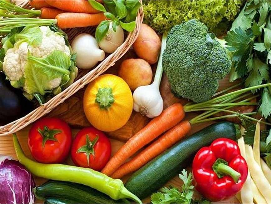 मानसून की मार से सब्ज़ियां हुईं बेदम, रसोई का संतुलन डगमगाया