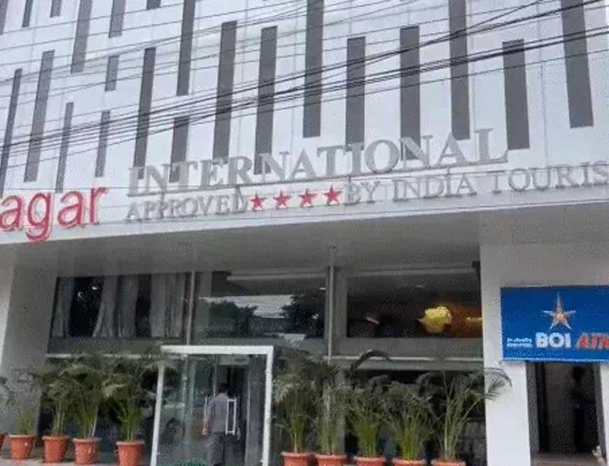 छत्तीसगढ़ :दुर्ग में होटल-कारोबारी विजय अग्रवाल के ठिकानों पर ED की रेड