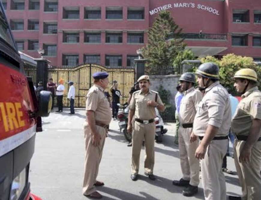 राजधानी दिल्ली के दो नामी शिक्षण संस्थानों को उड़ाने की धमकी, सेंट थॉमस और सेंट स्टीफन कॉलेज अलर्ट पर