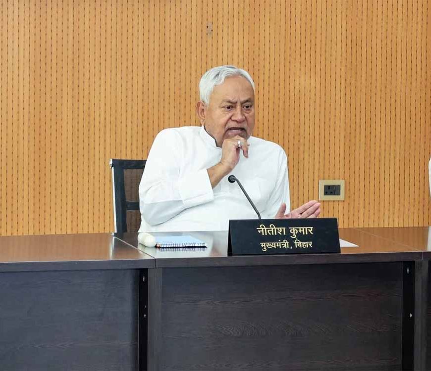 बिहार कैबिनेट में पांच वर्ष में एक करोड़ नौकरी देने सहित 30 प्रस्तावों पर मुहर