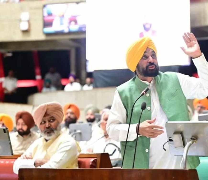 पंजाब में बेअदबी कानून पर रोक, विधेयक भेजा गया सिलेक्ट कमेटी के पास