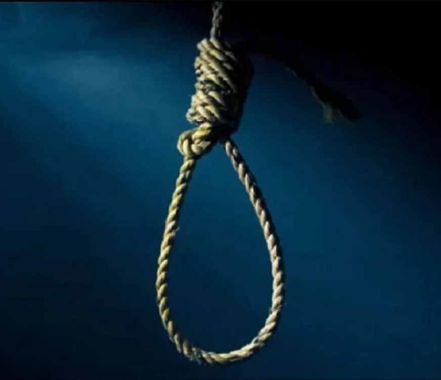 पुलिस की कथित पिटाई और रिश्वत लेने से आहत युवक ने फांसी लगाकर की आत्महत्या, पुलिस को ठहराया जिम्मेदार