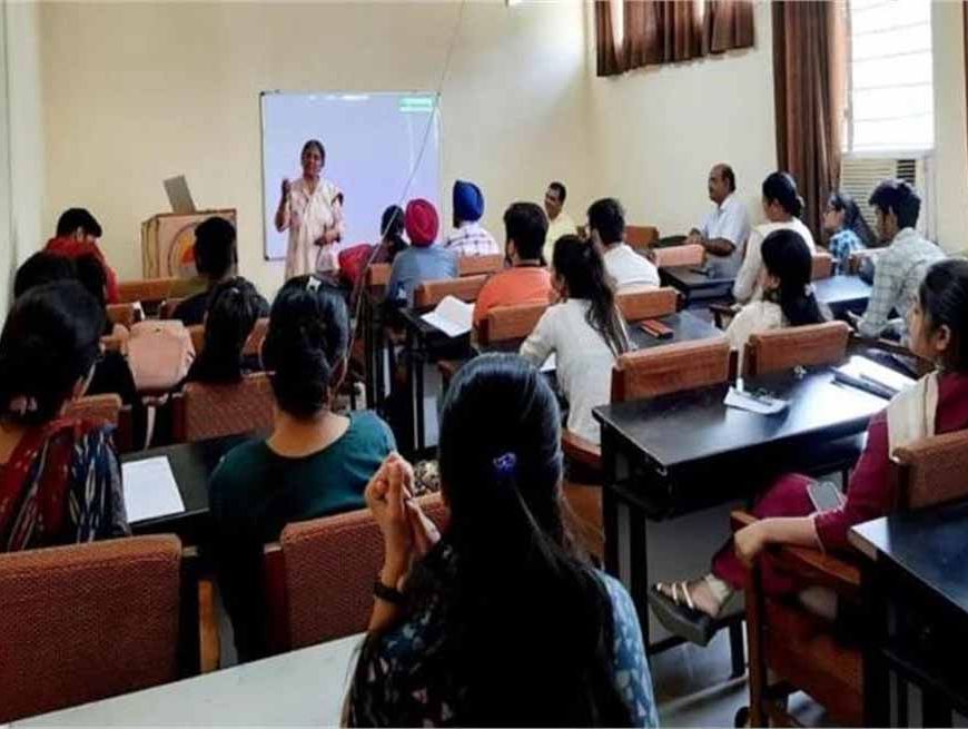 कुरुक्षेत्र यूनिवर्सिटी (KUK) के संस्थानों व विभागों में अब सप्ताह में 6 की बजाय 5 दिन ही क्लास लगेंगी