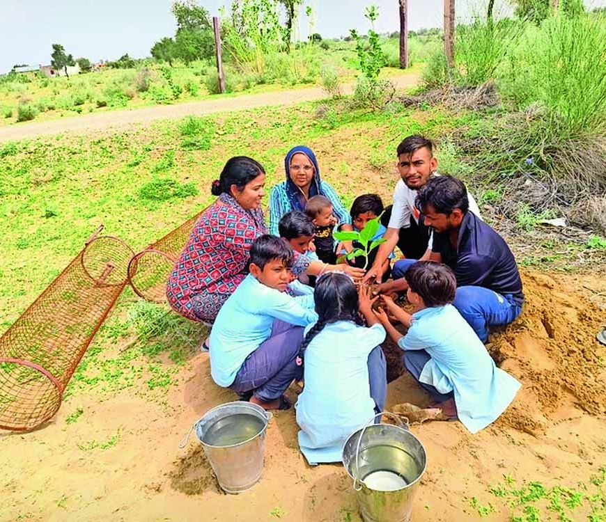 शालाओं के बच्चों द्वारा पौधारोपण के मामले में बालाघाट प्रदेश में प्रथम