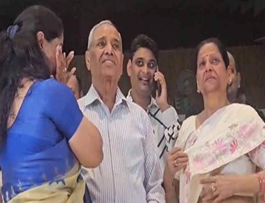 देश लौटे अंतरिक्ष यात्री शुभांशु शुक्ला, माता-पिता बोले - ‘हमारा बेटा पूरे भारत का गौरव’