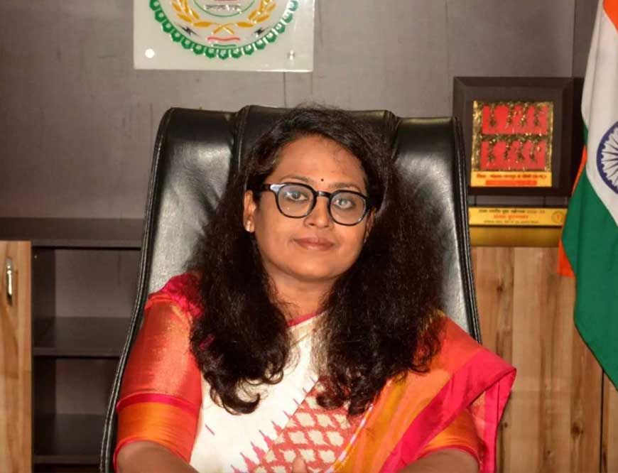मोहला : सुरक्षित प्रसव के लिए गर्भवती महिलाओं की बनाए सूची, सुविधाए करें सुनिश्चित-कलेक्टर श्रीमती तुलिका प्रजापति
