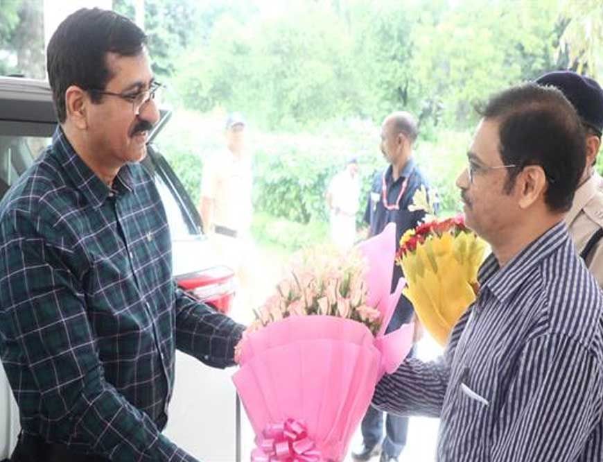 मनोनीत मुख्य न्यायाधिपति का राजभवन में हुआ आगमन
