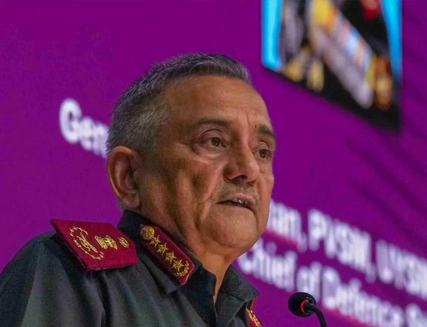 'अब लोअर स्पेस की लड़ाई पर फोकस, पाकिस्तानी ड्रोन्स को हमने साबूत गिराया', बोले CDS अनिल चौहान