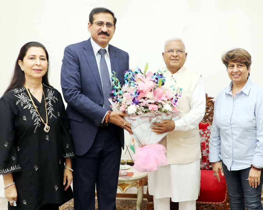 राज्यपाल पटेल से मनोनीत मुख्य न्यायाधिपति श्री सचदेवा ने की भेंट