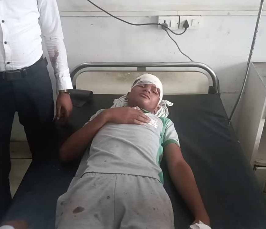 कोडरमा में स्कूल की छत गिरी, क्लास में मची अफरातफरी: झारखंड में बारिश बनी मुसीबत