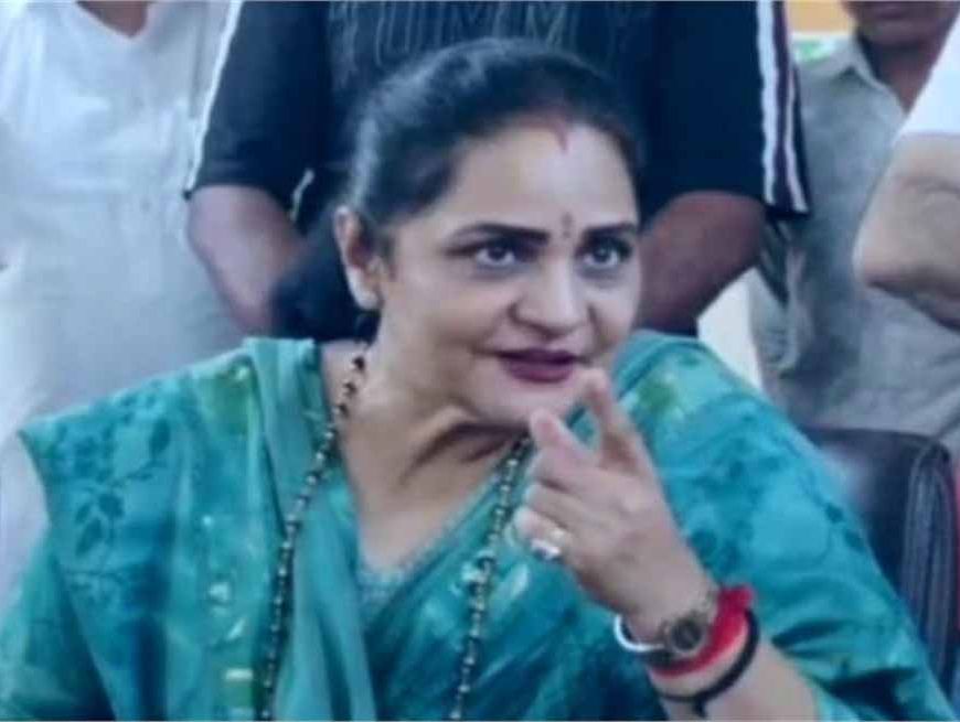 सुनीता दुग्गल ने ओपोजिशन पर साधा निशाना, 'निकम्मा हो चुका है विपक्ष'