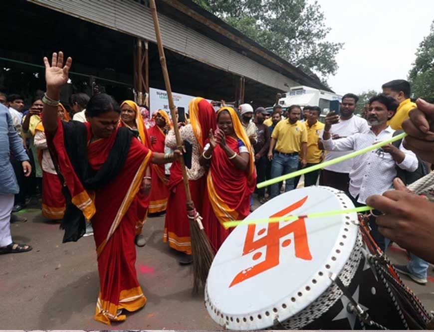 इंदौर ने एक बार फिर स्वच्छता में अपनी श्रेष्ठता की साबित ,सुपर स्वच्छ लीग में नंबर वन का स्थान