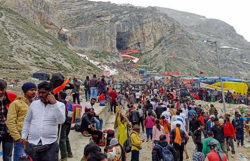 अमरनाथ यात्रा फिर शुरू, श्रद्धालुओं में उत्साह, 7908 का जत्था रवाना, खराब मौसम के चलते यात्रा रोकी गई थी