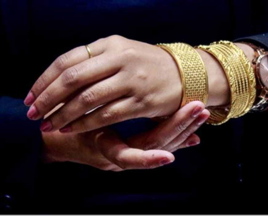 सोना-चांदी की कीमतों में आखिरी कारोबारी दिन हुई बढ़त दर्ज