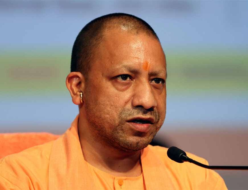 सोशल मीडिया पर फेक अकाउंट से जातीय तनाव फैलाने वालों पर सख्त होगी कार्रवाई: CM योगी