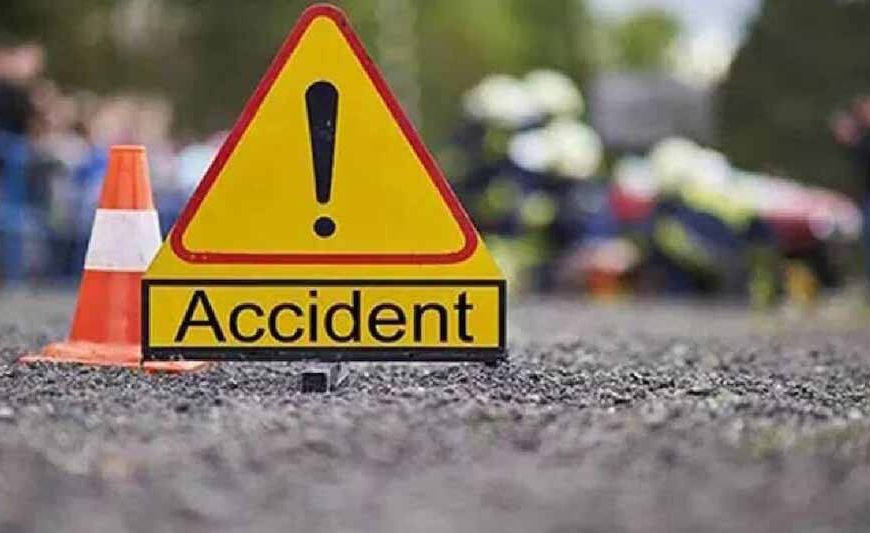 बलरामपुर में दर्दनाक सड़क हादसे में दो लोगों की मौत, तेज रफ्तार कार और ई-रिक्शा की जोरदार टक्कर