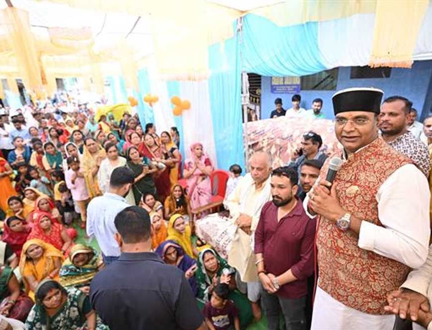 मंत्री सारंग ने किया विभिन्न विकास कार्यों का भूमि-पूजन