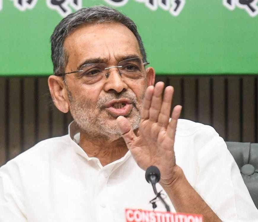 नीतीश पर भरोसा नहीं तो एनडीए से बाहर निकलें: कुशवाहा को प्रशांत किशोर की दो टूक